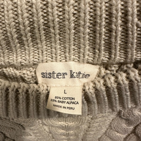 Sister Katie Marianne Sweater Beige NWOT Large - Picture 7 of 8